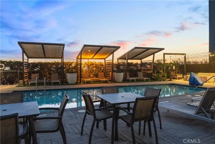 1068 Hampton, Costa Mesa, California 92627
