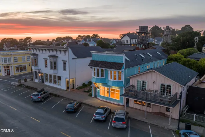 Main Street Frontage