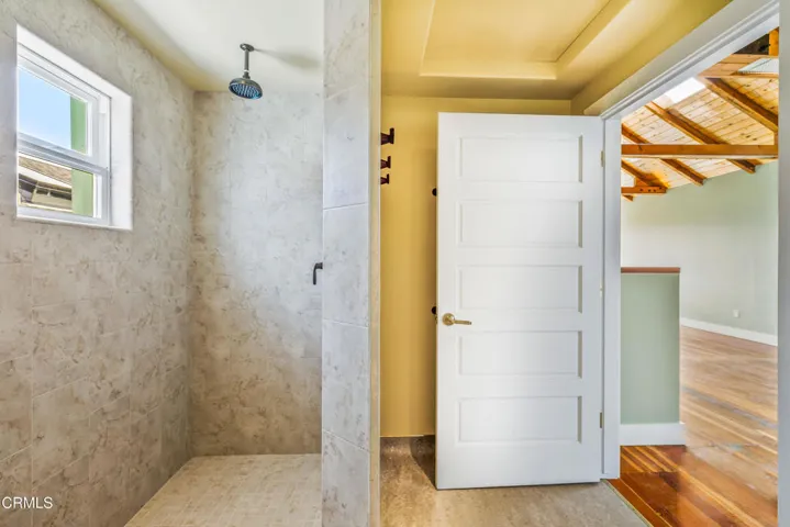Suite C - Full Bathroom