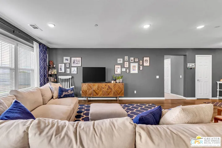 743 Pooish Avenue, San Jacinto, California 92582