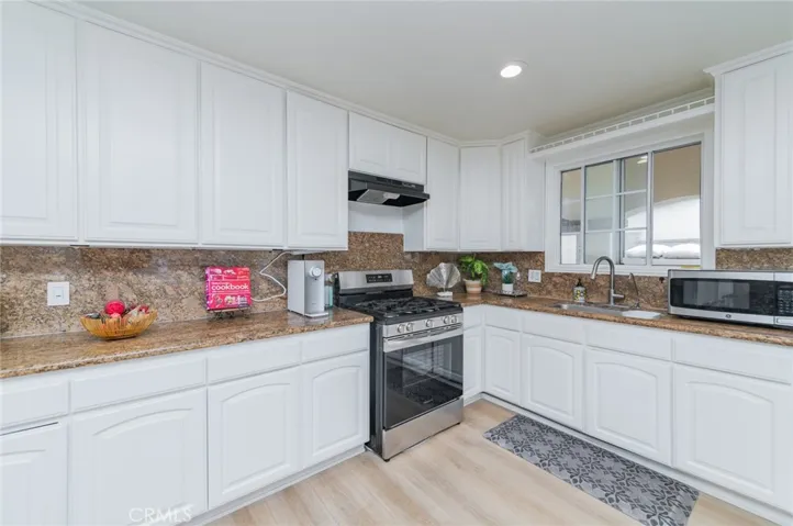 509 Sandy Hook Avenue, La Puente, California 91744