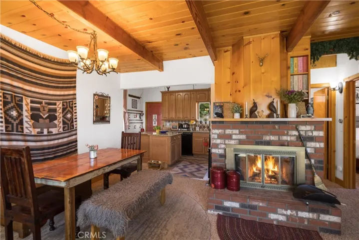 39563 Raccoon Drive, Fawnskin, California 92333