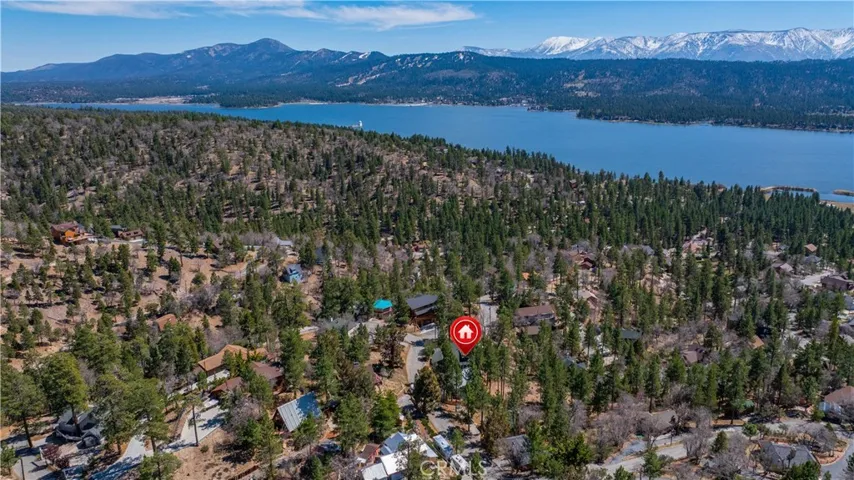 39563 Raccoon Drive, Fawnskin, California 92333