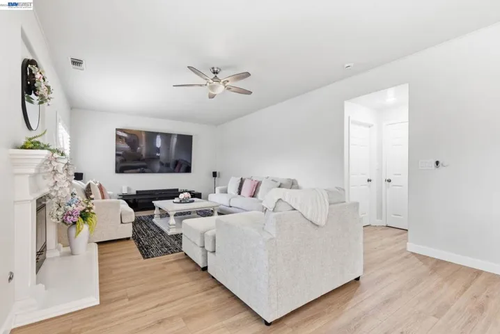 763 Grafton St, Manteca, California 95337