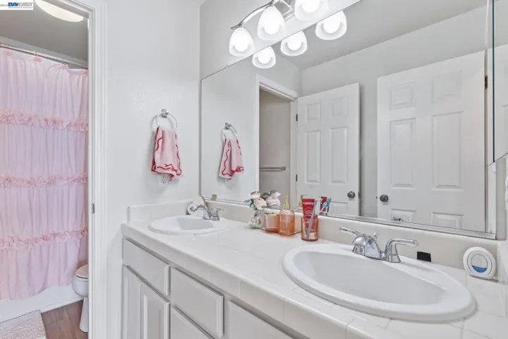 763 Grafton St, Manteca, California 95337
