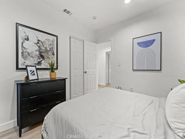 Main House - Bedroom #2
