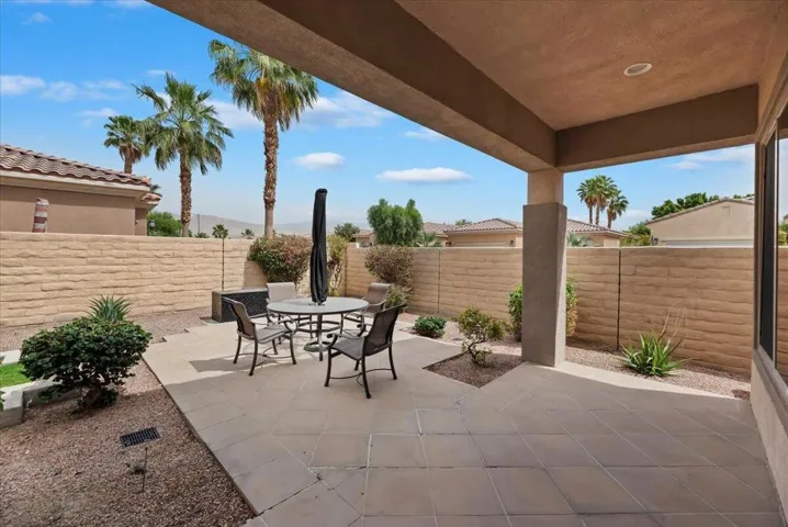 Outdoor Dining Area