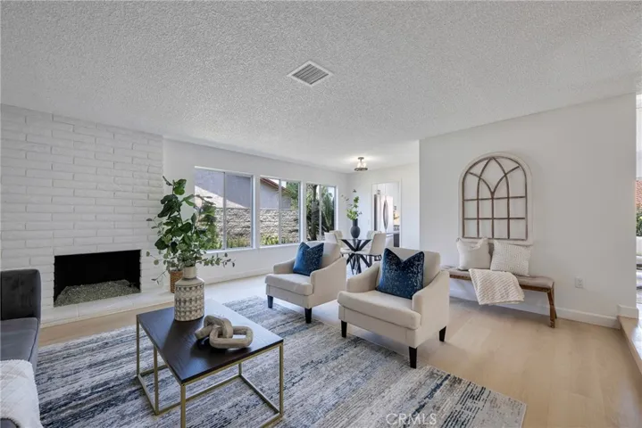 2845 Roncador, Riverside, California 92503