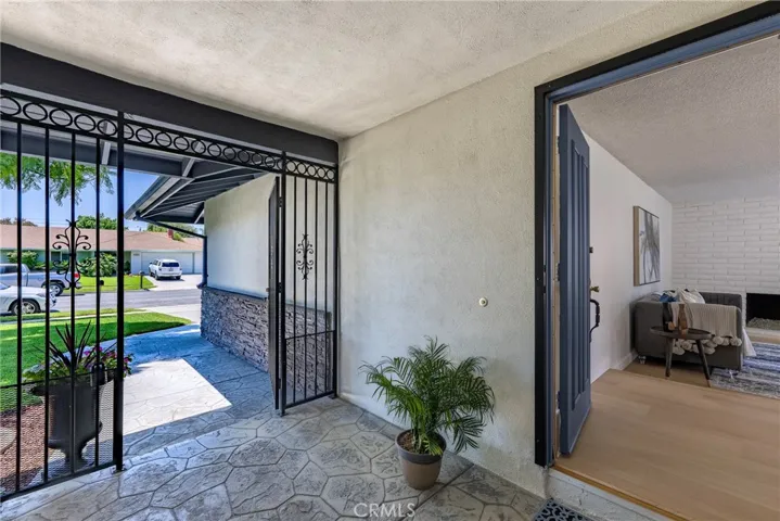 2845 Roncador, Riverside, California 92503