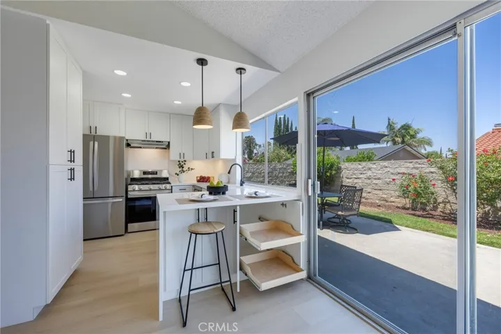 2845 Roncador, Riverside, California 92503