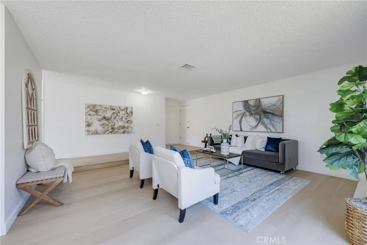 2845 Roncador, Riverside, California 92503