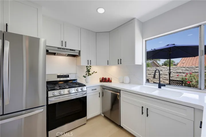 2845 Roncador, Riverside, California 92503