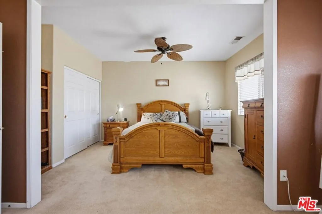 Upstairs Bedroom 2