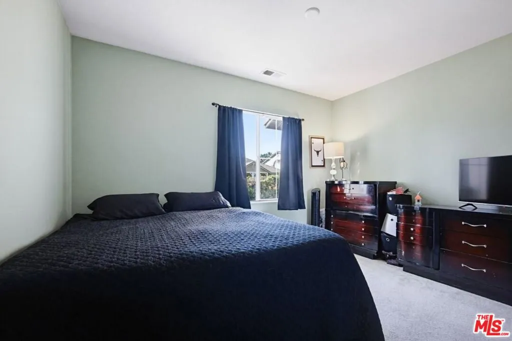 2nd Main Level Bedroom