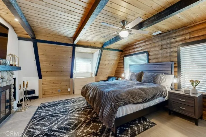Ceiling fan and windows