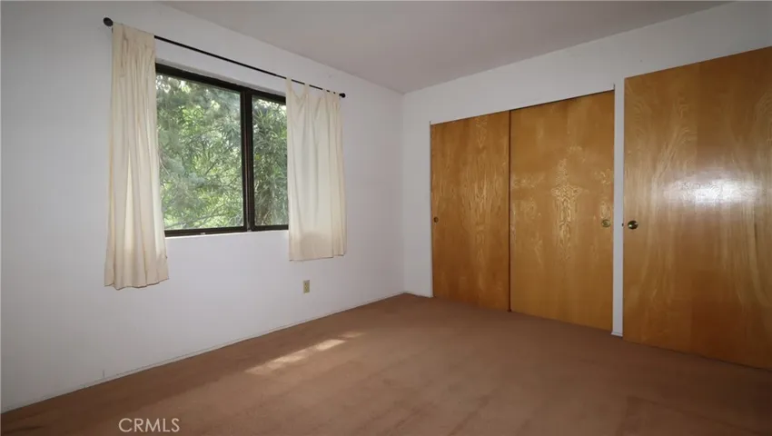 2nd floor bedroom