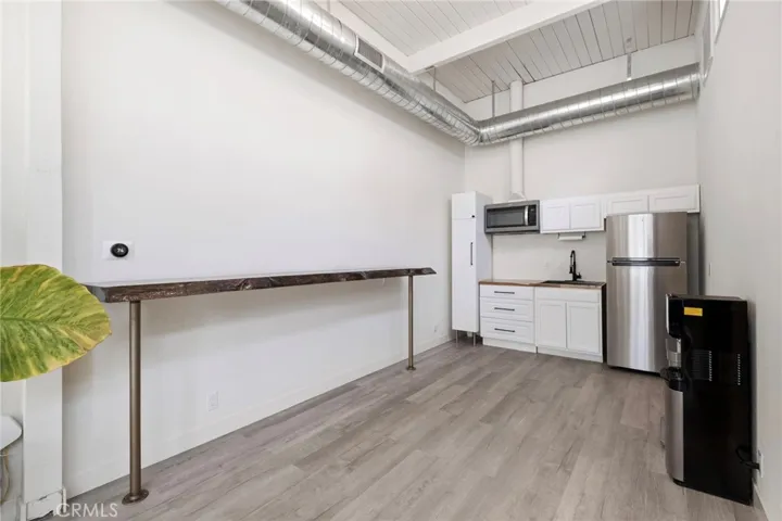 555 E 3rd, Long Beach, California 90802