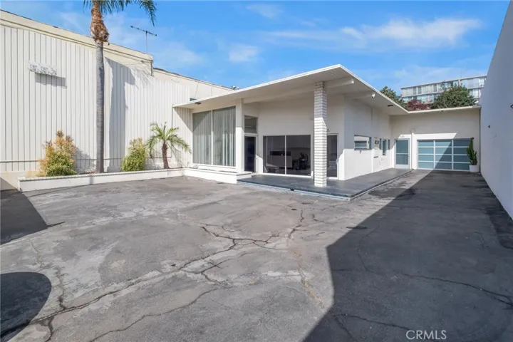 555 E 3rd, Long Beach, California 90802