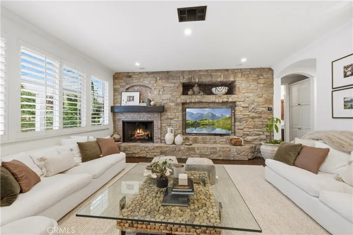 24987 Greensbrier Drive, Stevenson Ranch, California 91381
