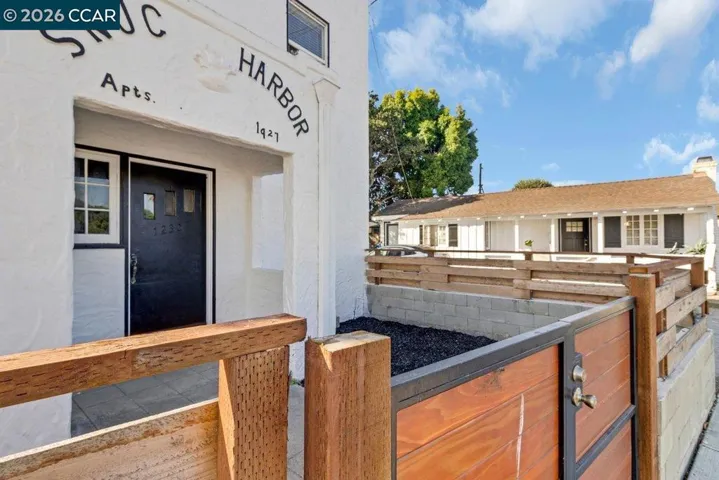 1230 Del Monte Ave