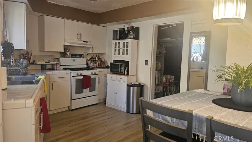13252 Newland Street A-d, Garden Grove, California 92844