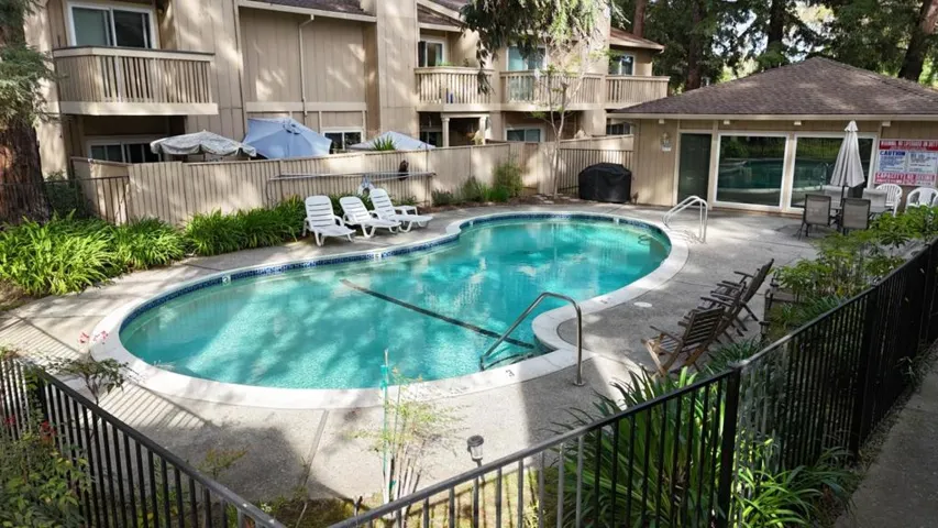 201 Flynn Avenue 13, Mountain View, California 94043