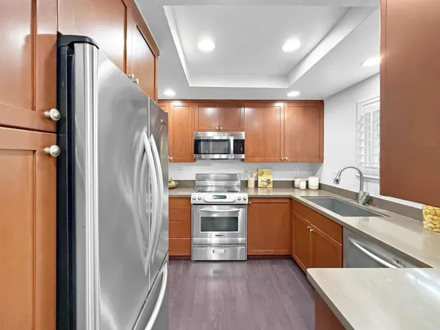 201 Flynn Avenue 13, Mountain View, California 94043