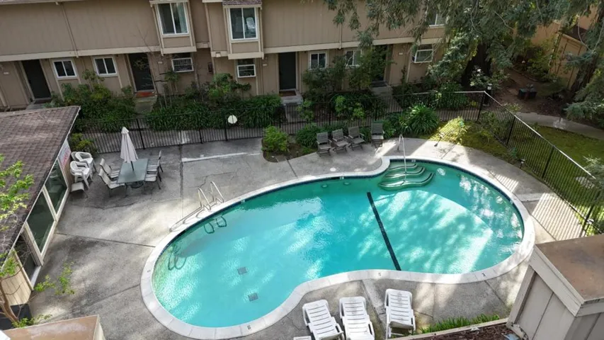 201 Flynn Avenue 13, Mountain View, California 94043