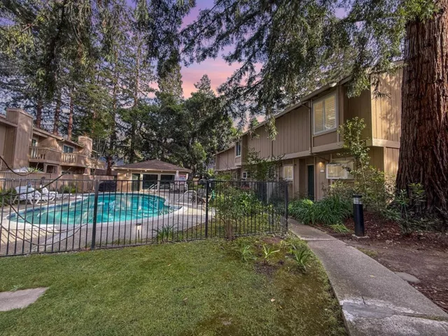 201 Flynn Avenue 13, Mountain View, California 94043