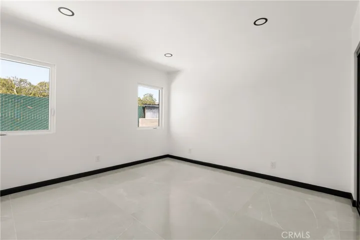 7943 Ledge Avenue, Sun Valley, California 91352
