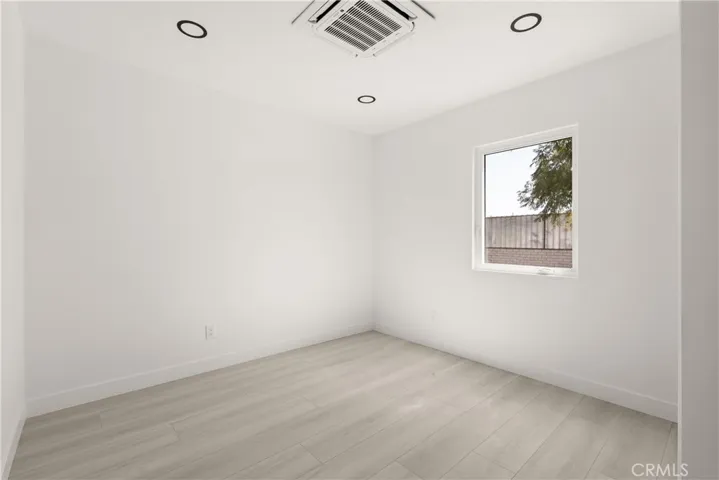 7943 Ledge Avenue, Sun Valley, California 91352
