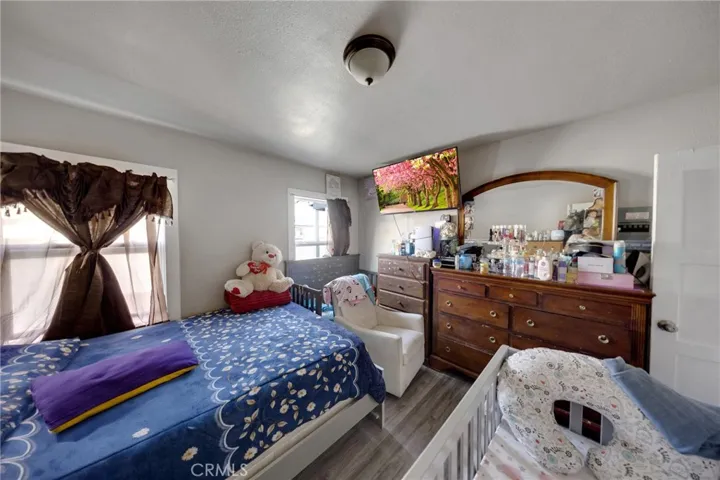 3222-Bedroom