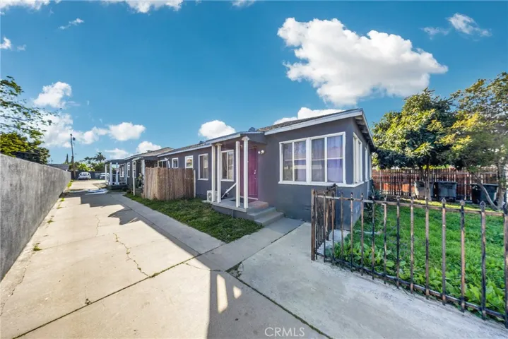 3218/3220/3222 Euclid Ave.