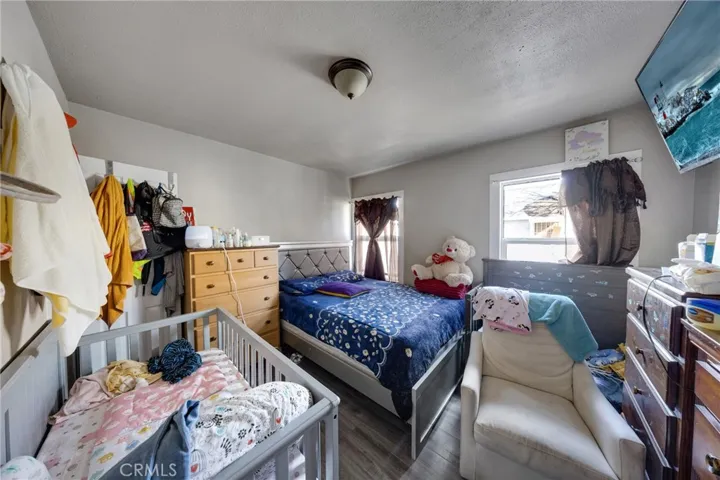 3222-Bedroom