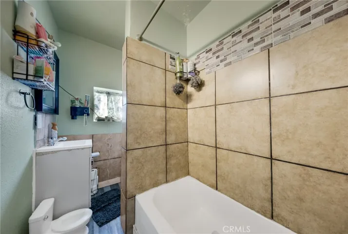 3222-Bathroom