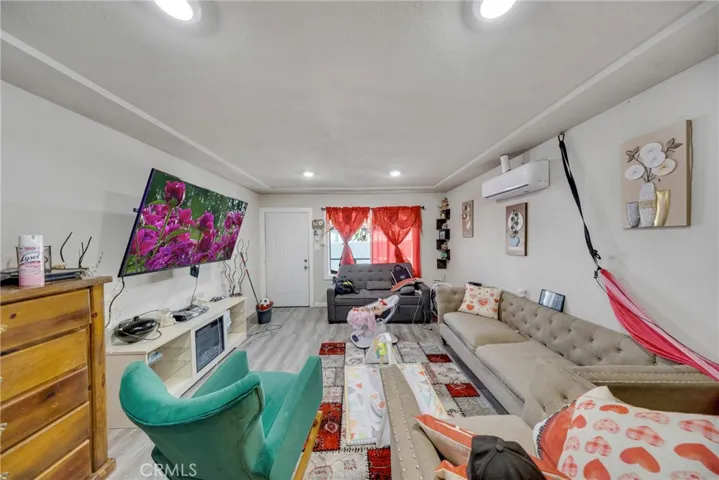 3222-Living Room