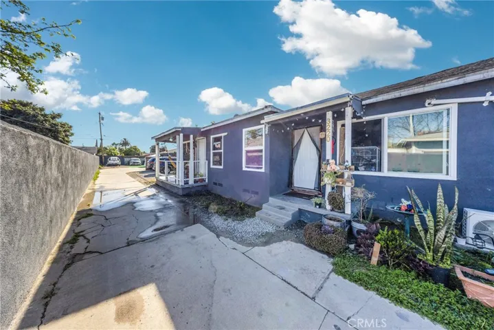 3220 Euclid Ave.
