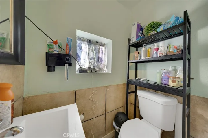 3222-Bathroom