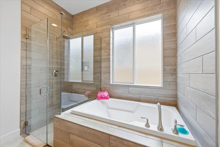 27-Primary Bathroom
