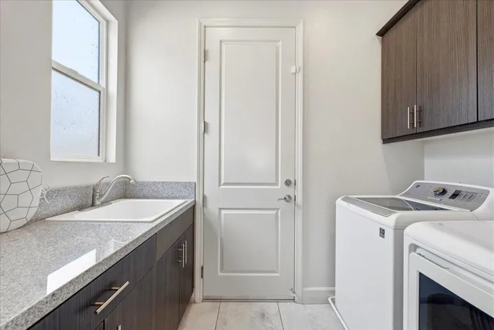 40-Laundry