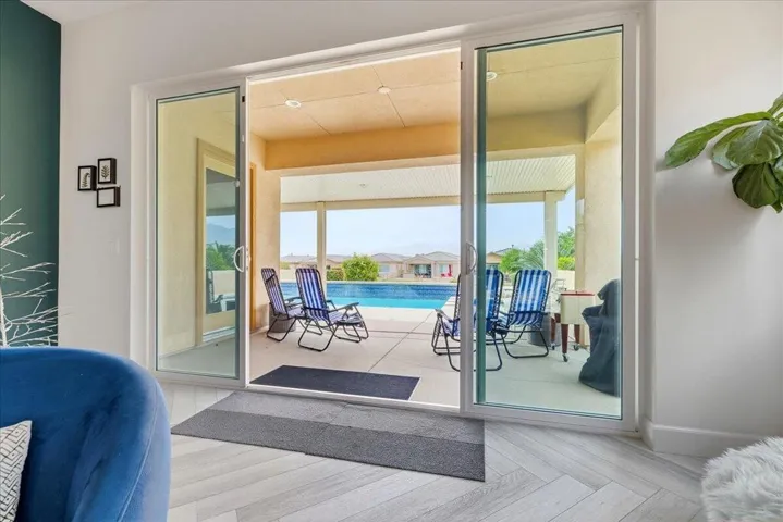 15-Living Room