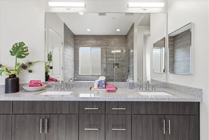 26-Primary Bathroom