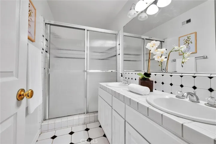 2504 Sarandi Grande, Hacienda Heights, California 91745