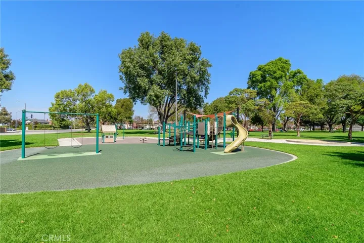11473 Miscou Way, Cypress, California 90630