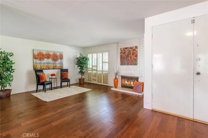 11473 Miscou Way, Cypress, California 90630
