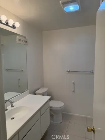 Primary En-suite Bath
