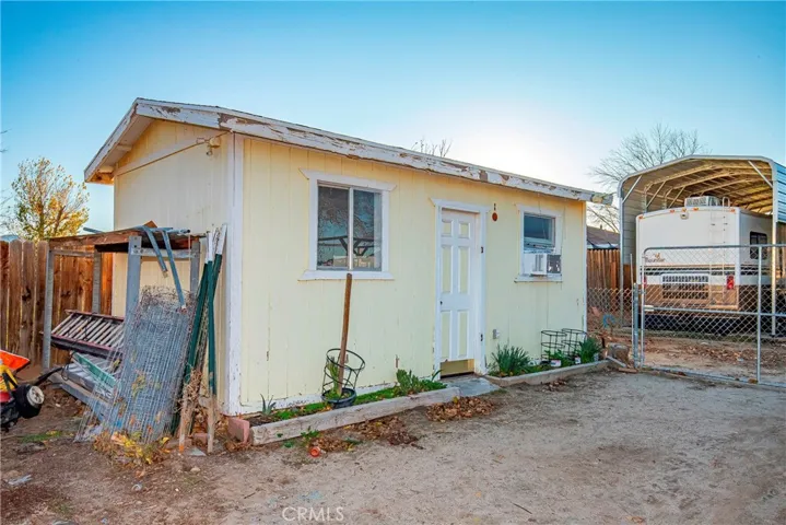 36904 95th E, Littlerock, California 93543