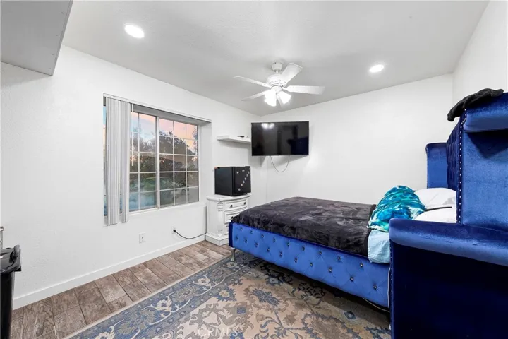 36904 95th E, Littlerock, California 93543