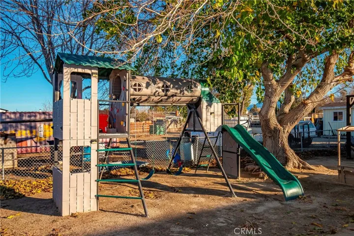 36904 95th E, Littlerock, California 93543