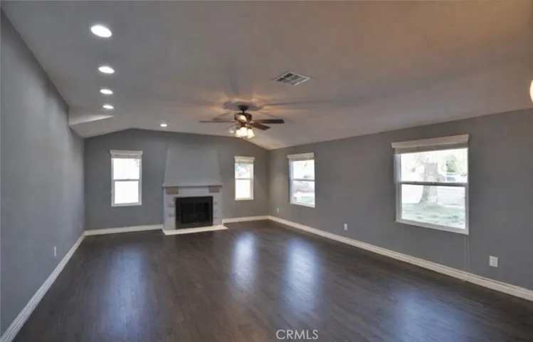 2920 N Arrowhead, San Bernardino, California 92405